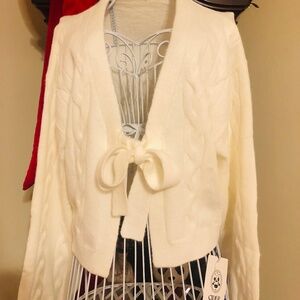 Just in New with tags Cider Cozy Cable knit tie front Winter  Cardigan